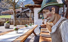 Appartements Gasthof Schleifmühle Unterammergau